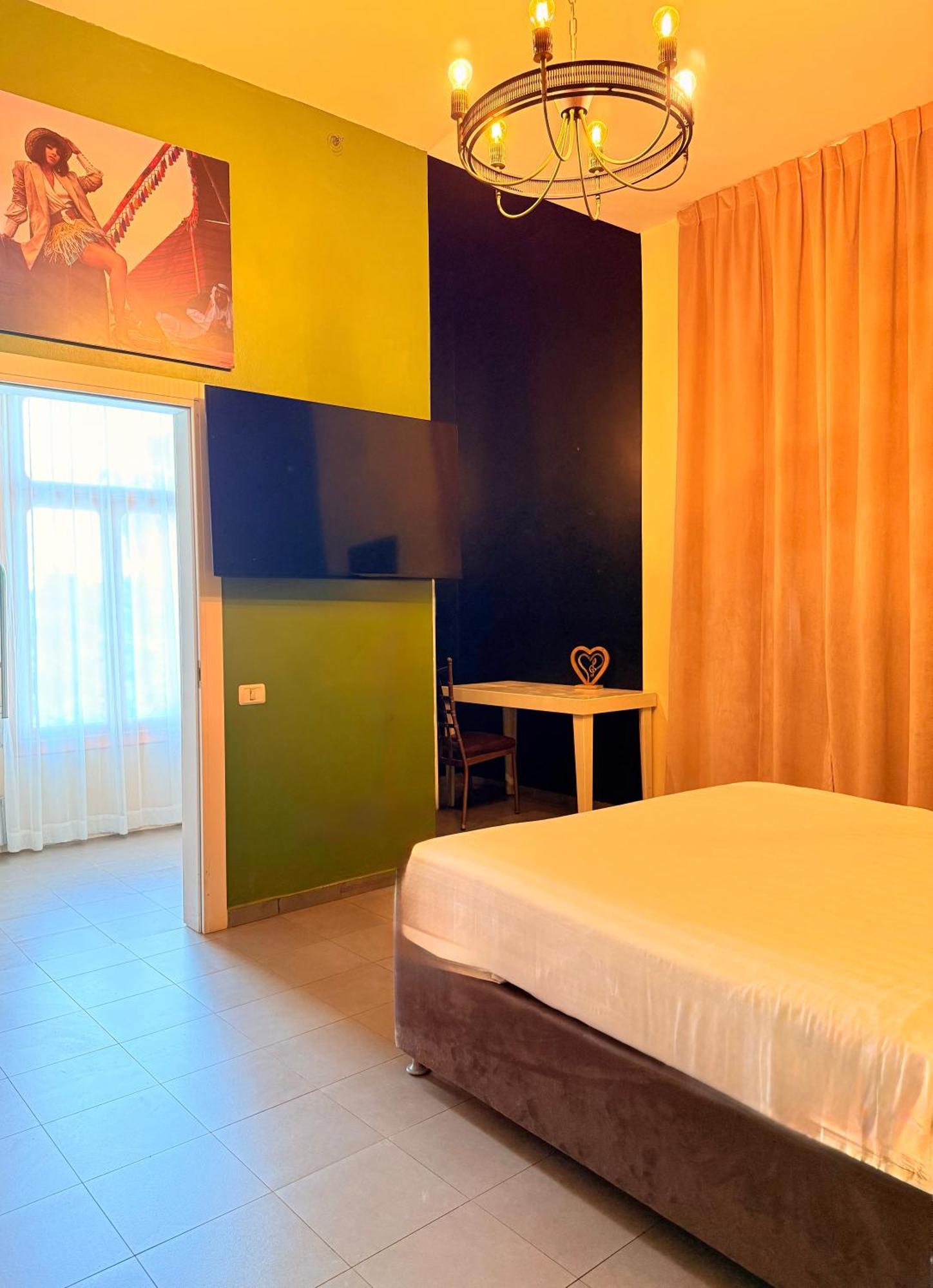 Inta Hotel (Adults Only) Tel Aviv Dış mekan fotoğraf